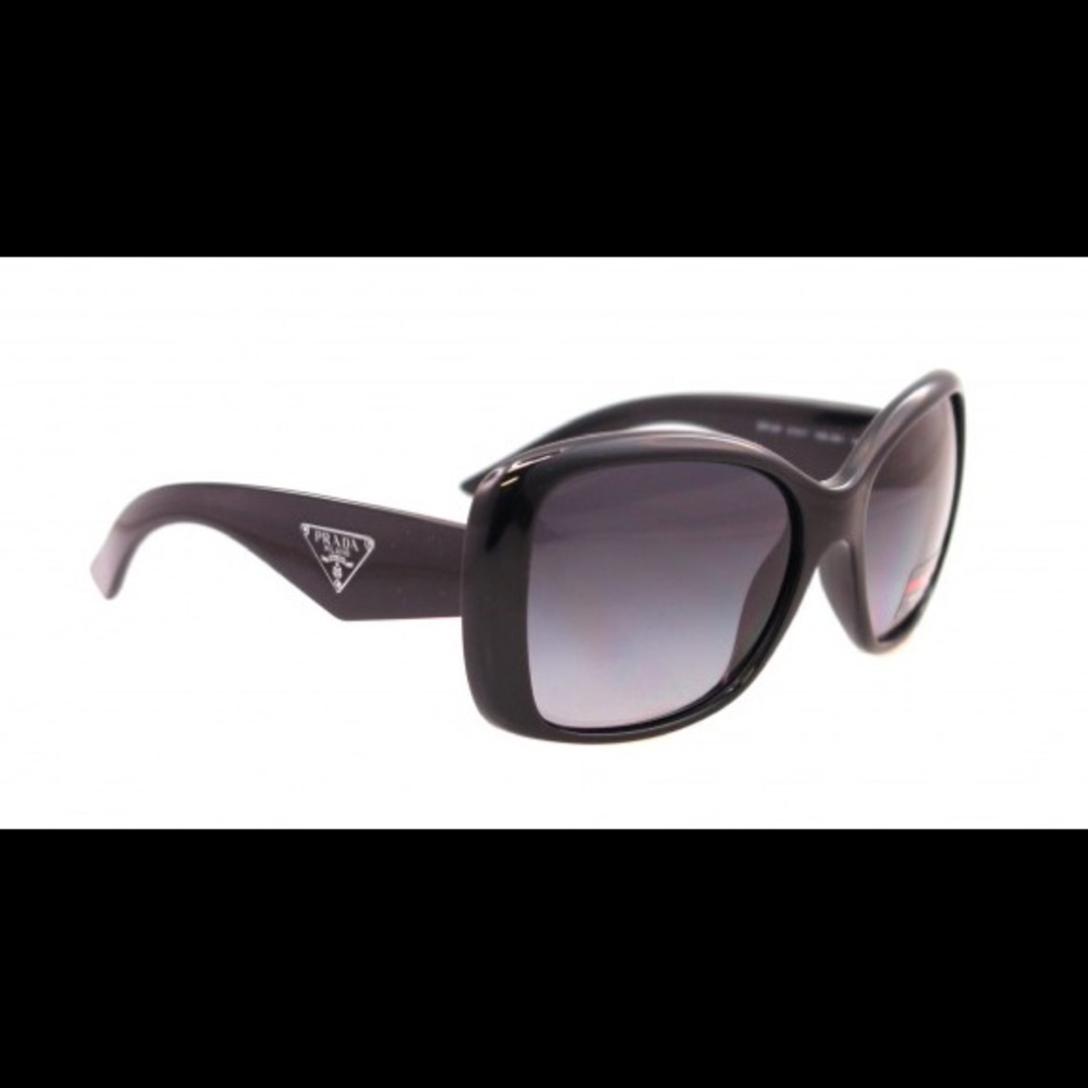 Prada PR 32PS TRIANGLE - 2AU6S1 Havana
(57)